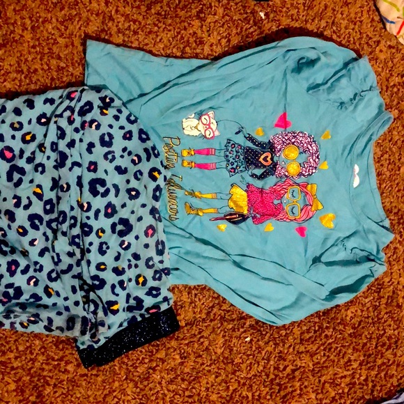 Size 6t outfit - Picture 1 of 5